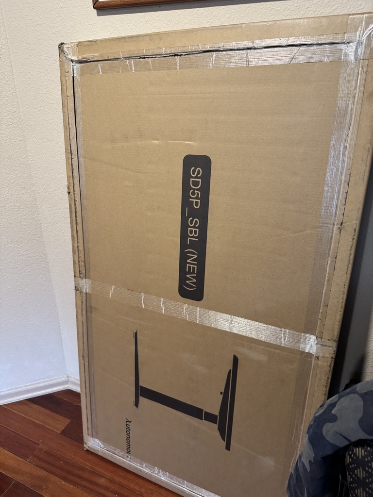 Autonomous Desk Pro shipping box showing SD5P_SBL label